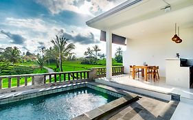Villa Padang Santhi